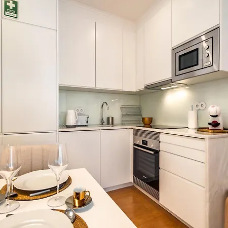 Apartament Akicity Anjos Daisy *