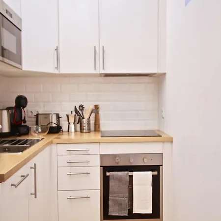 Akicity Anjos Daisy Apartament *
